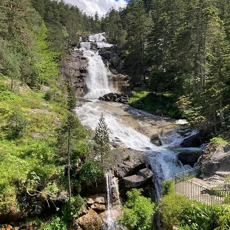 Le Refuge Du Tilhos Argelès-Gazost